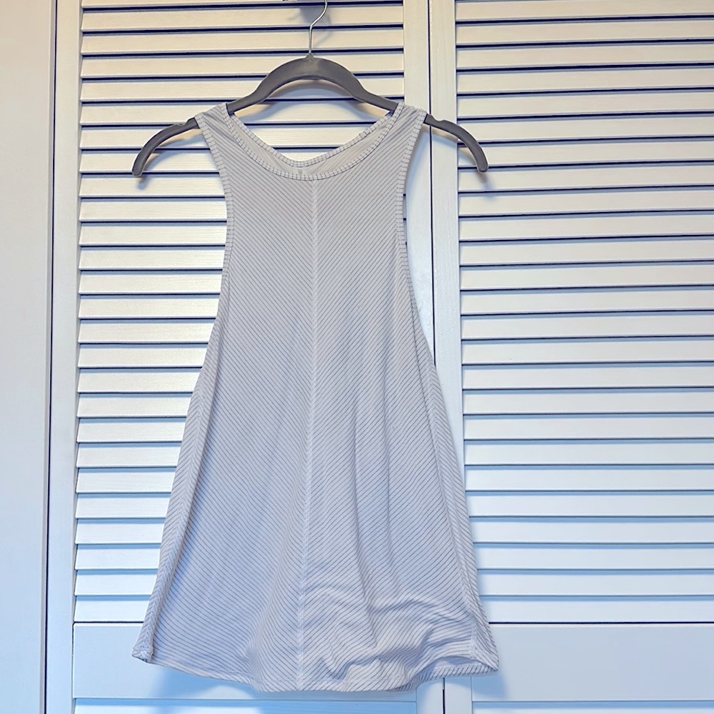 Lululemon Racer back high neck tank top -S/M